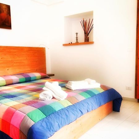 Bed and Breakfast Palazzo Salia Лечче Экстерьер фото